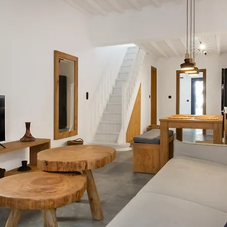 Intown Mykonos- Two Bedrooms Duplex House Apartamento *